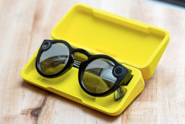 Snapchat's new Spectacles 2 — better hardware but with a price